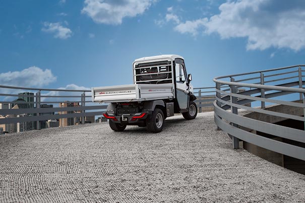 Ve&iacute;culos utilit&aacute;rios a zero emiss&otilde;es Alke' ATX 340E