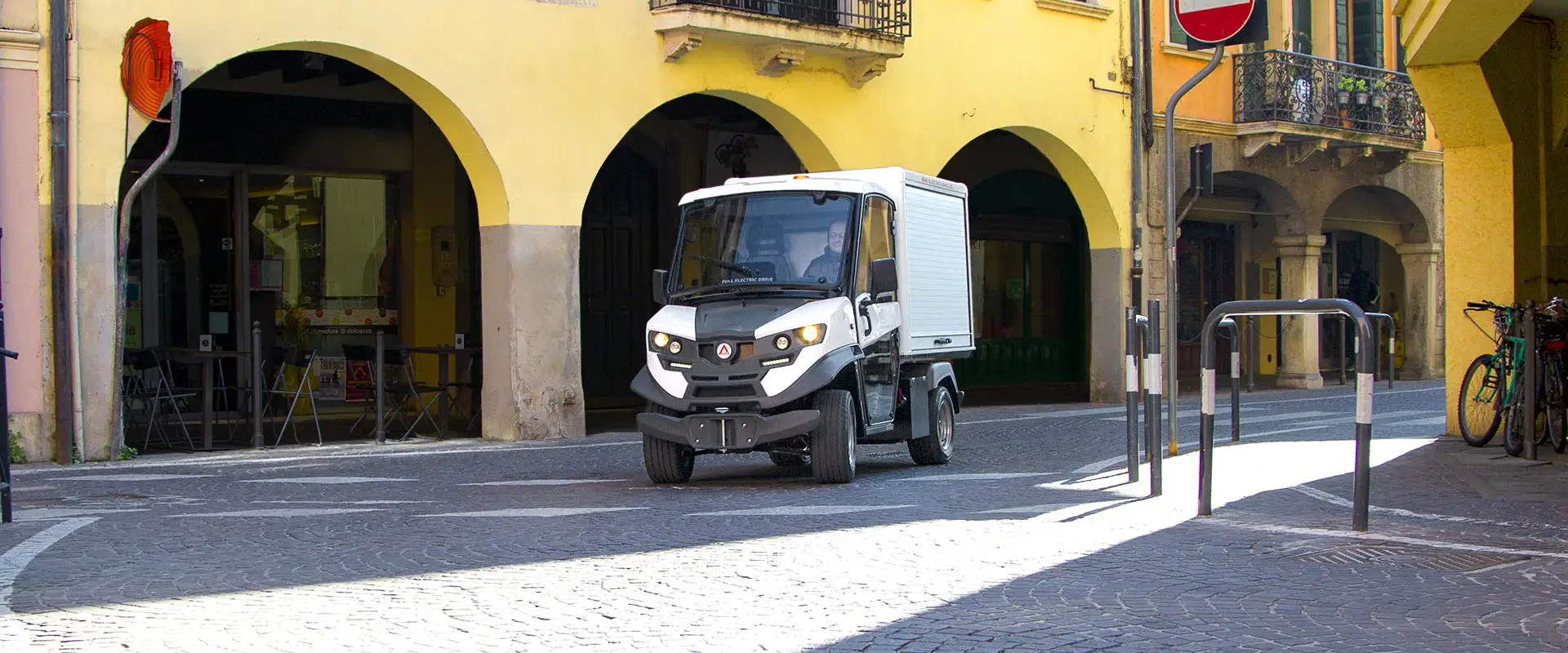 Veículos elétricos de Transporte Logística Alke' - Distribuição de mercadorias e materiais de zero emissões